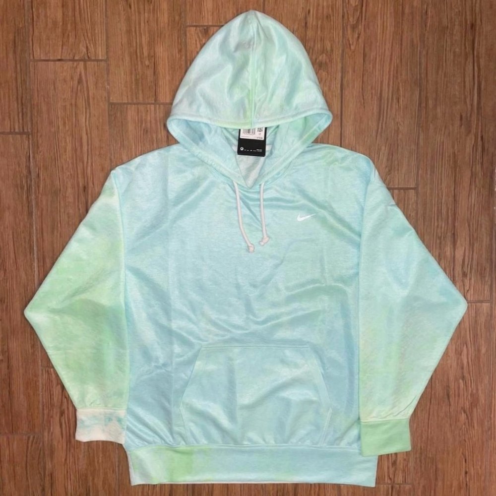Nike Women's Tie Dye Icon Clash Pullover Training Hoodie NWT Medium